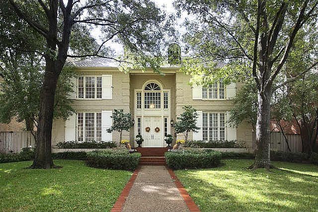 1st image of 3133 Westminster Ave