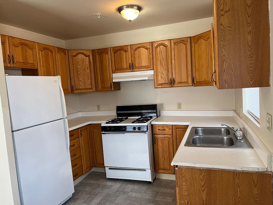2nd image of 1209 Altheimer St APT 3