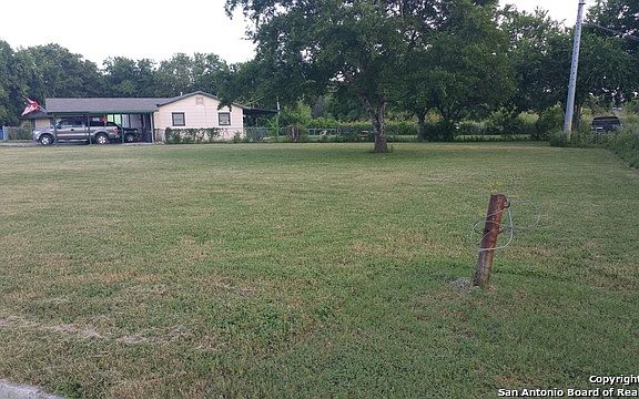 2nd image of 3226 Pine Hollow St