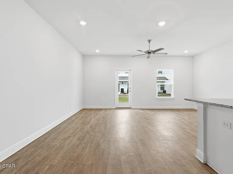 1678 Caleigh Ct — Photo 13