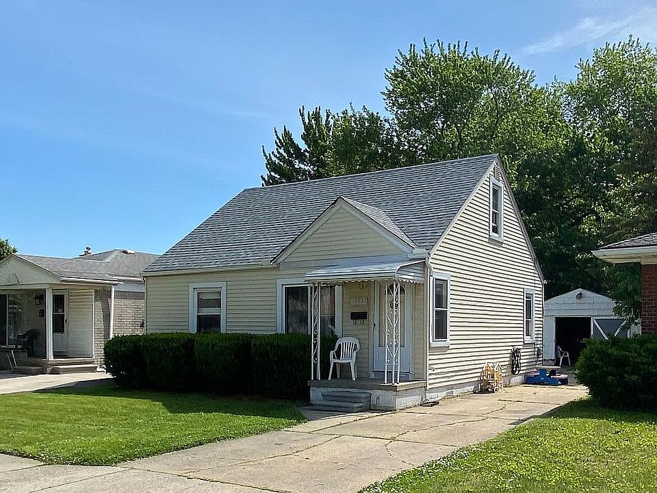 2nd image of 24552 Dale Ave