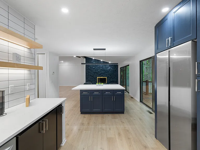 17767 Falling Leaves Rd — Photo 8