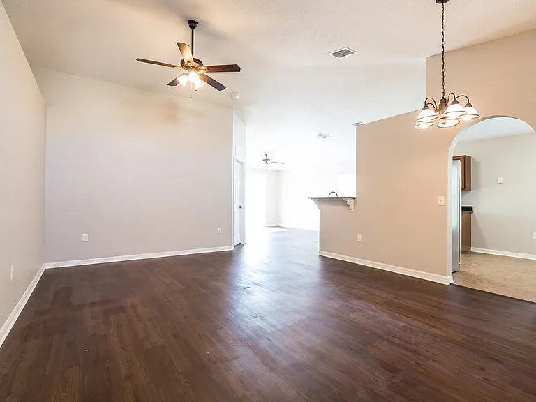 5470 Silver Thistle Ln — Photo 3