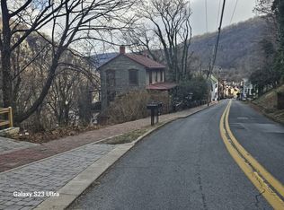 240 High St #1, Harpers Ferry, WV 25425