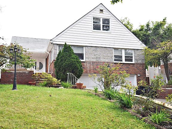 3rd image of 8601 Marengo St