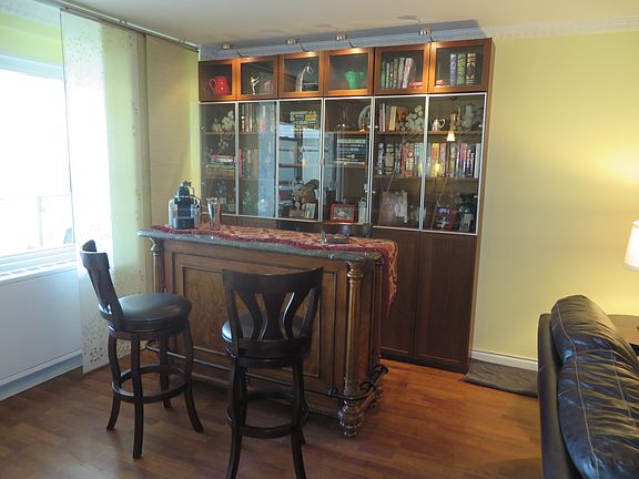 5th image of 300 Martine Ave APT 3B