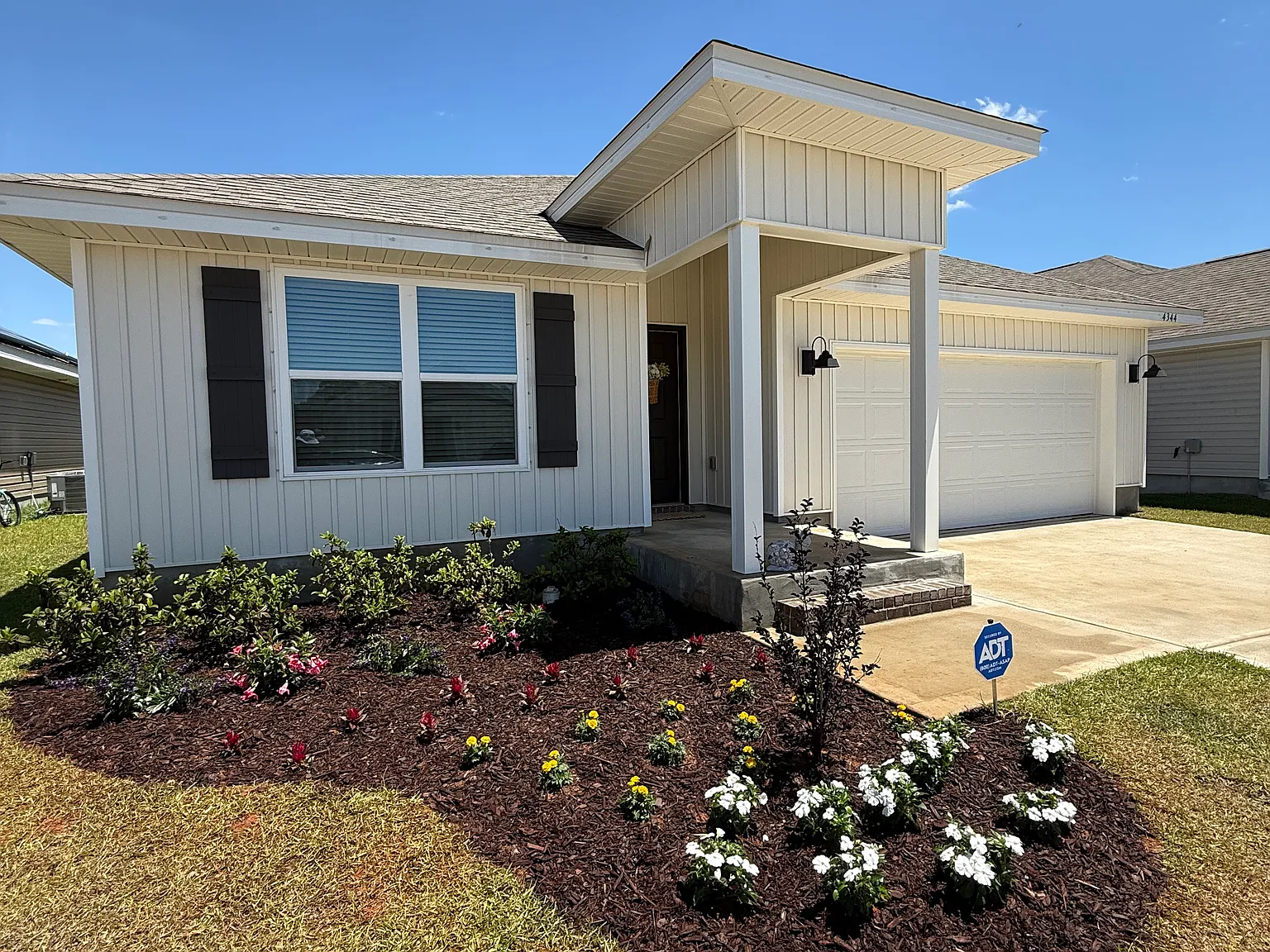 4344 Tiger Oak Ct — Photo 2