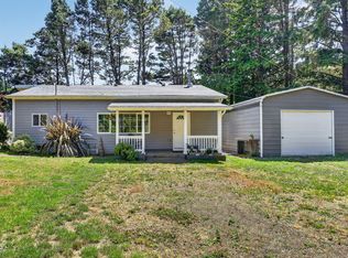 1251 NW Wenger Ln, Waldport, OR 97394