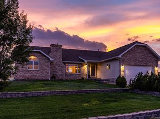 6606 Buckskin Trl, Cheyenne, WY 82009