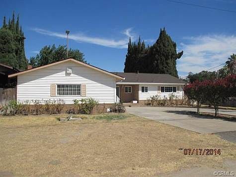 2nd image of 3224 Station Ave