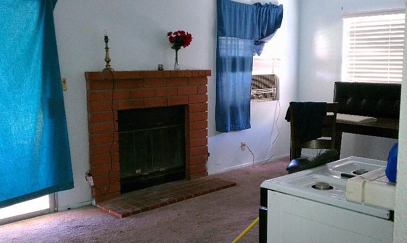 2nd image of 2318 Landsford St
