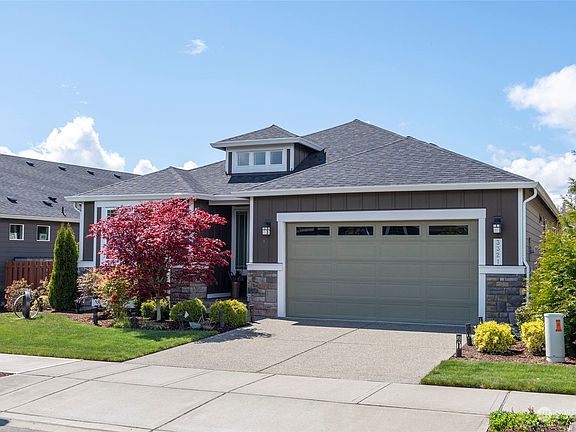 2nd image of 3321 Okanogan Court SE