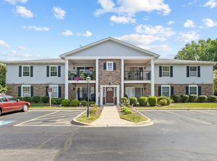 935 Golf Course Rd UNIT 7, Crystal Lake, IL 60014