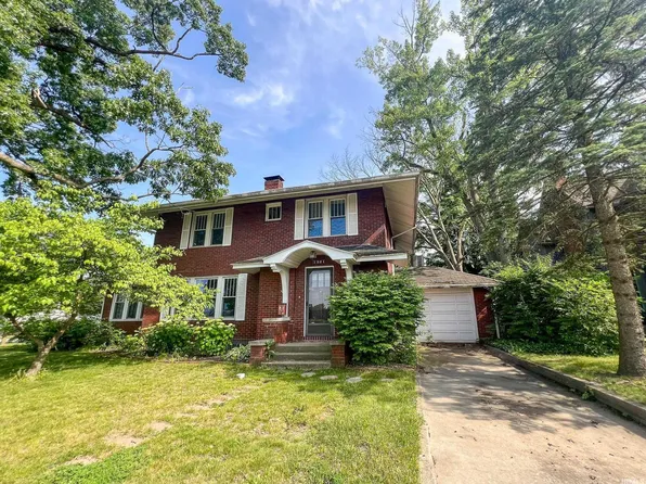 1321 E Jackson Blvd, Elkhart, IN 46516