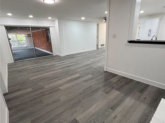 4th image of 6002 Killarmet Dr