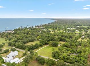 325 Bay Ave S, Kemah, TX 77565