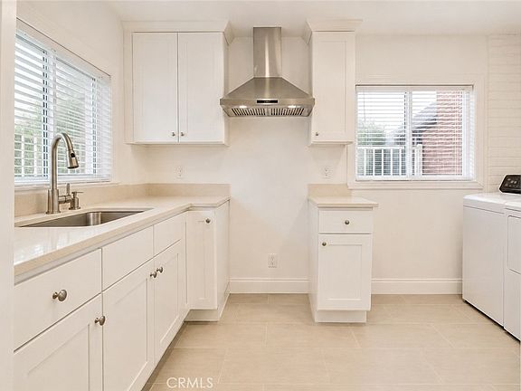 4th image of 6442 Sunside Ave