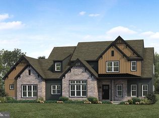 1 Dahlia Cir, Lebanon, PA 17042