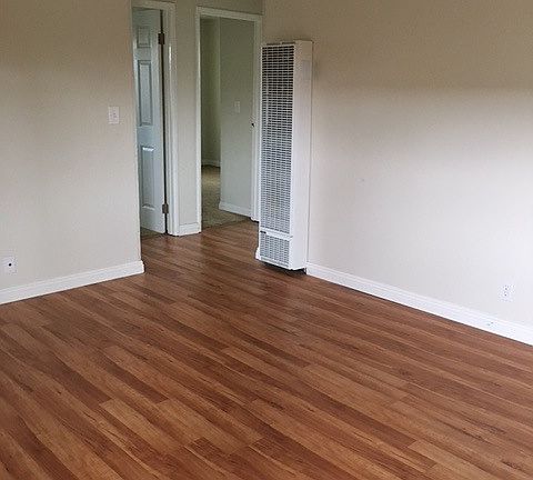 3rd image of 450 N Winchester Blvd APT 3