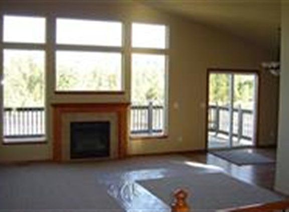 3rd image of 4427 S Ponderosa Ln