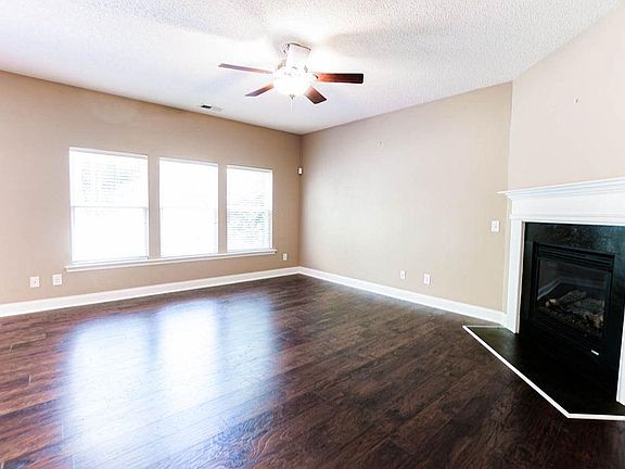 3rd image of 226 Lylic Woods Dr