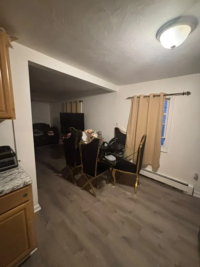 2 bed, 1000 sqft, $2,450 — Photo 1
