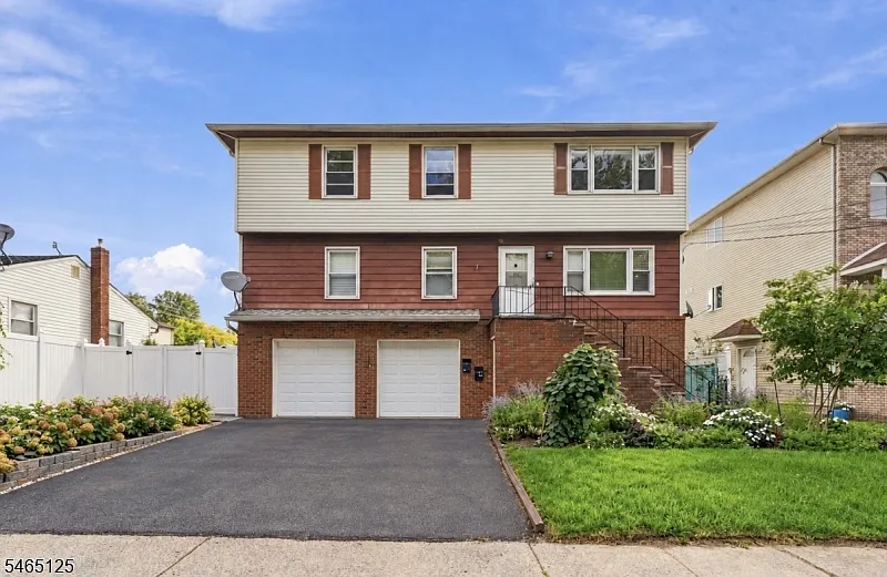 111 Lower Rd