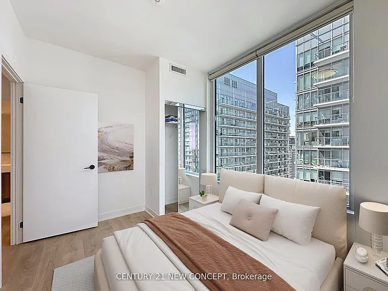 117 Broadway Ave #3204 — Photo 6
