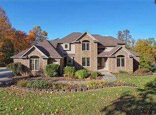11300 Bean Rd, Chardon, OH 44024