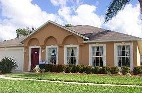 1st image of 876 Seven Gables Cir SE