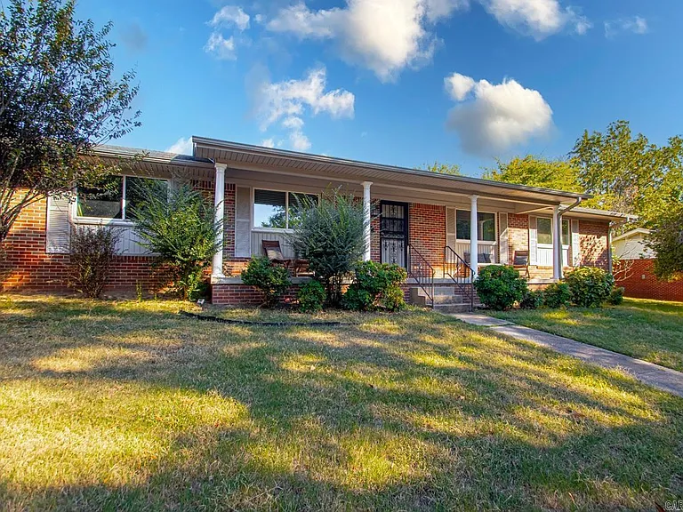 7001 Blue Bird Dr — Photo 3