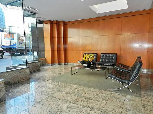 Rented by Manhattan Realty Group | media 5