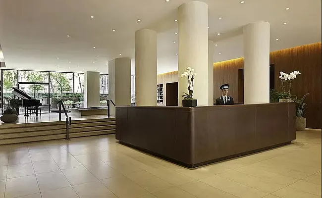 Rented by Douglas Elliman | media 15