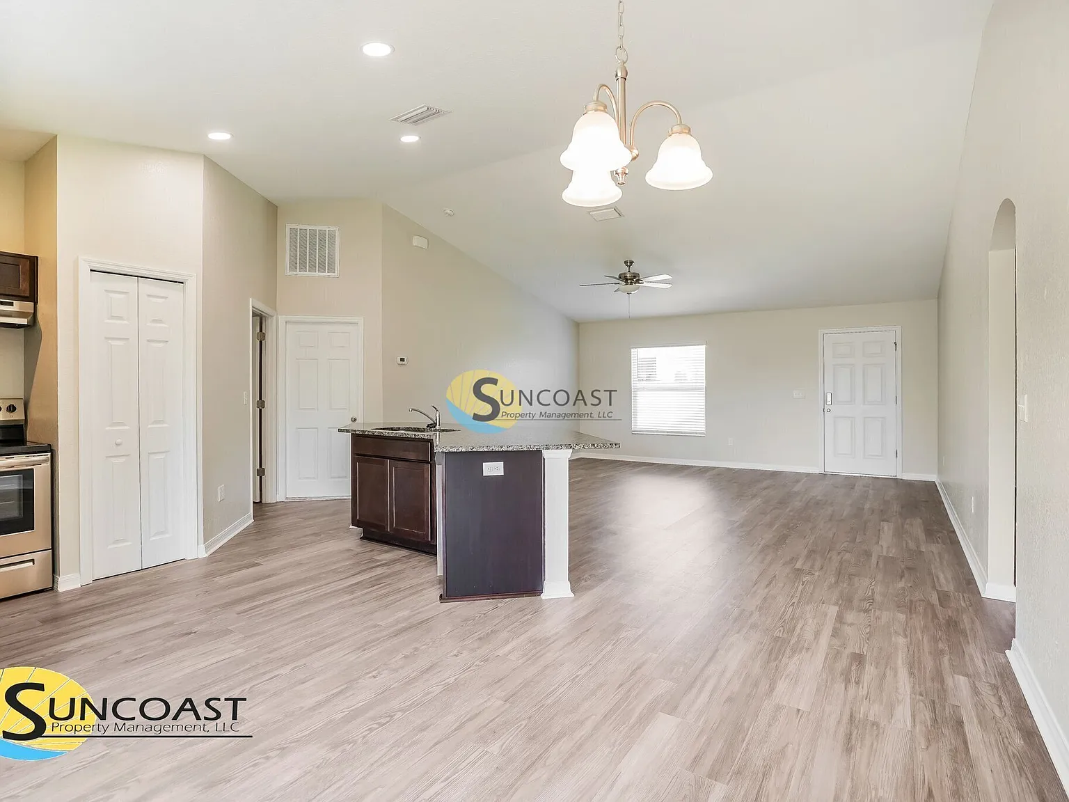 Coming Soon:Cozy 3BR/2B — Photo 4