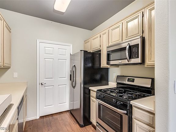 5th image of 7147 S Durango Dr Unit 304