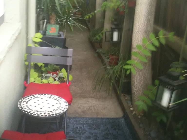 2912 Irving St — Photo 12