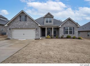 1472 NE Stonewater Dr, Cullman, AL 35055