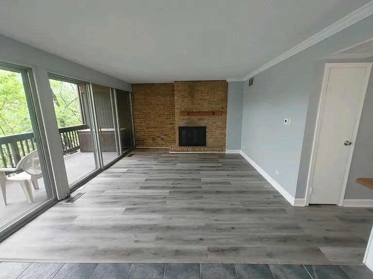 5535 E Lake Dr #B — Photo 3