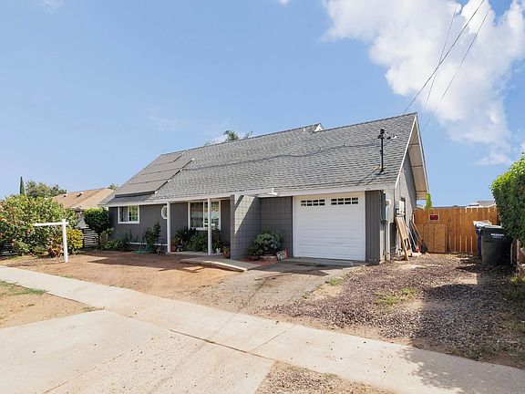 2nd image of 629 N Citrus Ave