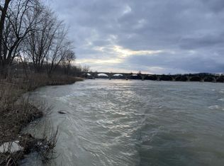 16810 W River Rd, Bowling Green, OH 43402