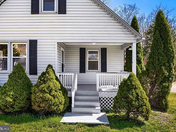 2nd image of 4425 E Joppa Rd