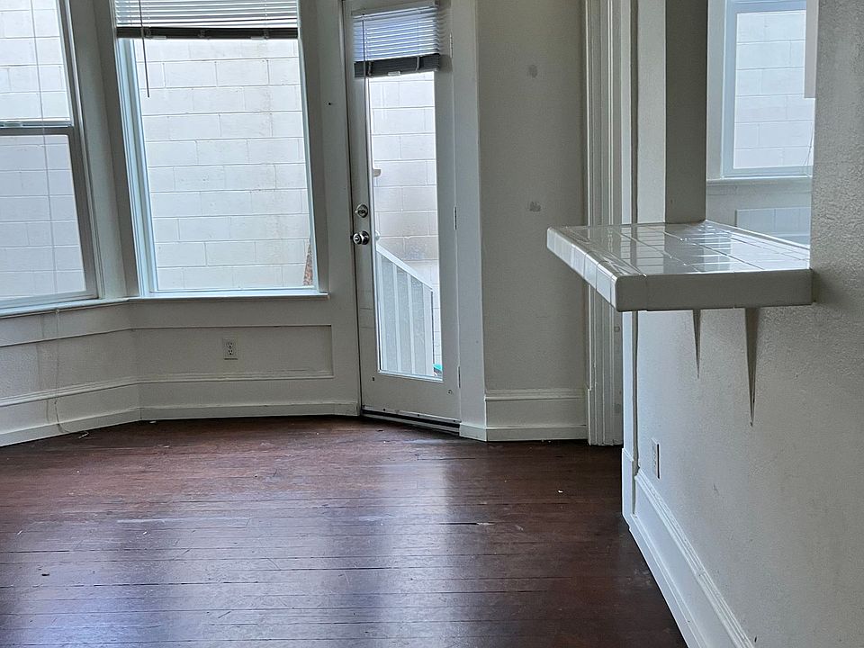 1st image of 4170 Park Blvd APT 3