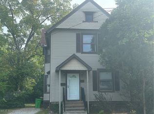 1551 E 212th St, Euclid, OH