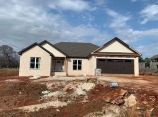493 Wrightsburg Cir, Wetumpka, AL 36093