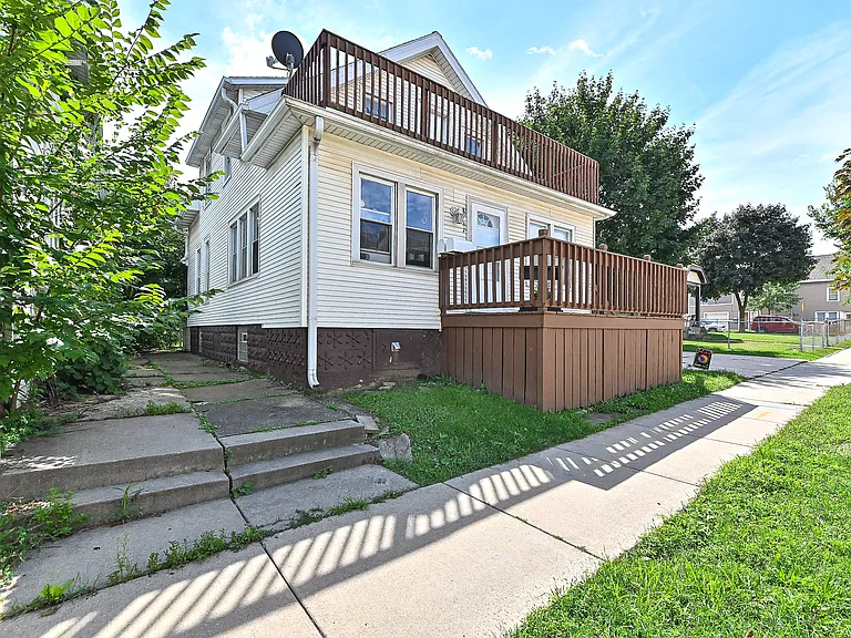 8761 W Adler St #2 — Photo 18