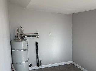 8759 W Avenue F, Lancaster, CA 93536