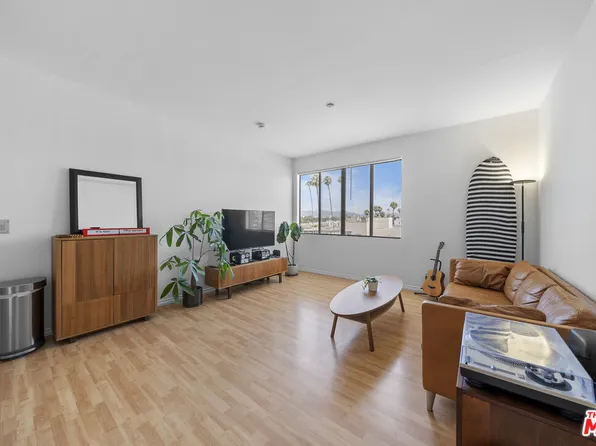 533 S Saint Andrews Pl Unit 420, Los Angeles, CA 90020