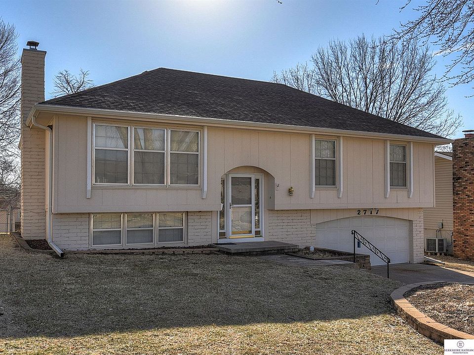 1st image of 2717 N 124th Cir