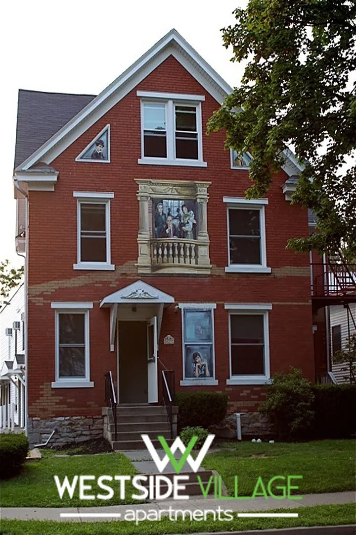 623 W. College Ave. — Photo 1