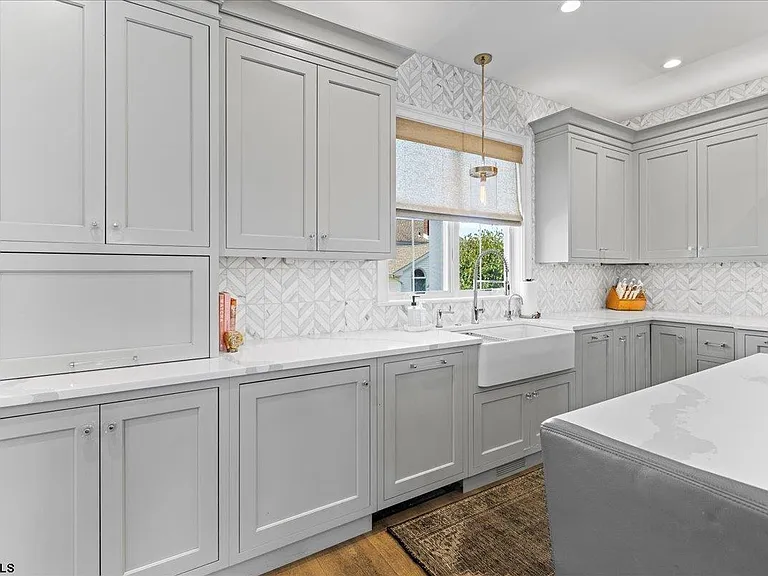 428 N Pembroke Ave #FULL SUMMER RENTAL W — Photo 29